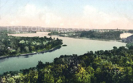  View of the Connecticut River from Mt. Tom